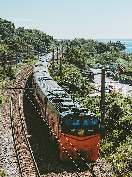 Taiwan's first top luxury sightseeing train